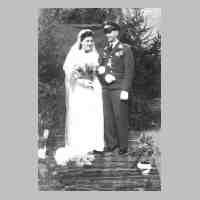 065-0076 Moterau 1944. Hochzeit Edith Radtke und Heinz Mierswa am 8. April..jpg